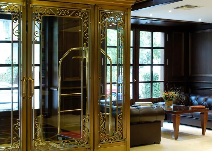 Hera Hotel Atenas