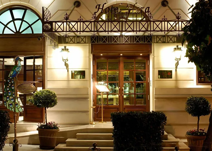 Hera Hotel Atenas